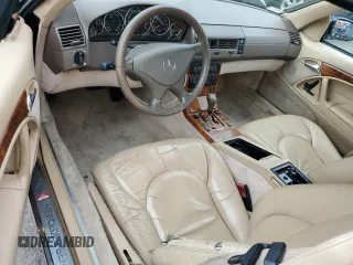 1999 Mercedes-Benz SL 500 z VIN WDBFA68F4XF185727, wystawiony jako Copart lot #58572645 z przebiegiem 107 881 mil mil oraz Szkody całkowita. Historia ofert i sprzedaży dostępna na DreamBid. Obrazek 8.