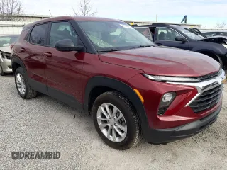 2024 Chevrolet TrailBlazer LS with VIN KL79MNSL8RB093249, listed as a Copart auction lot 84298804 with 8,050 mi miles and Salvage Title. Bid and sale history available at DreamBid. Image 4.
