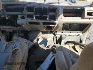 2000 Ford Excursion Special Serv with VIN 1FMNU40L1YEA02040, listed as a Copart auction lot 43954055 with Not provided miles and Non repairable. Bid and sale history available at DreamBid. Image 8.