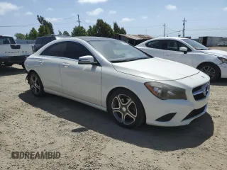 2014 Mercedes-Benz CLA 250 with VIN WDDSJ4EBXEN043882, listed as a Copart auction lot 54352585 with 171,712 mi miles and Salvage title. Bid and sale history available at DreamBid. Image 4.