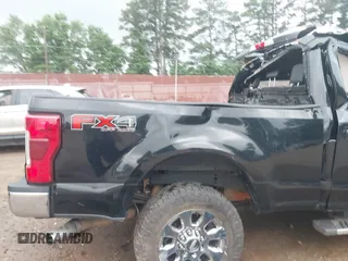 2019 Ford F-250 XL с VIN 1FT7W2B6XKEF64755, выставлен на аукционе IAAI как лот 42070585 с пробегом 128 538 миль миль и . История ставок и продаж доступна на DreamBid. Изображение 16.