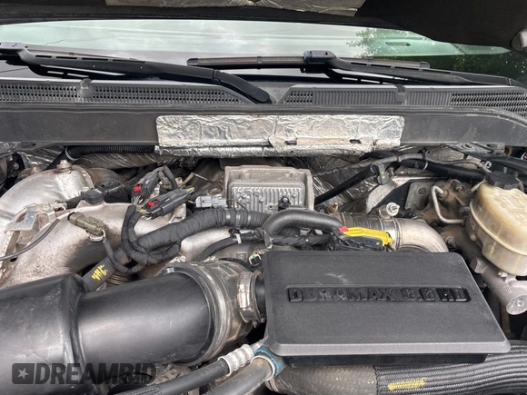 2017 Chevrolet Silverado 3500HD High Country with VIN 1GC4K1EY9HF160774, listed as a Copart auction lot 58665585 with 388,613 mi miles and Clean title. Bid and sale history available at DreamBid. Image 7.