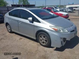 2010 Toyota Prius II with VIN JTDKN3DU5A0059412, listed as a IAAI auction lot 42102951 with 218,443 mi miles. Bid and sale history available at carsss.com. Image 1.