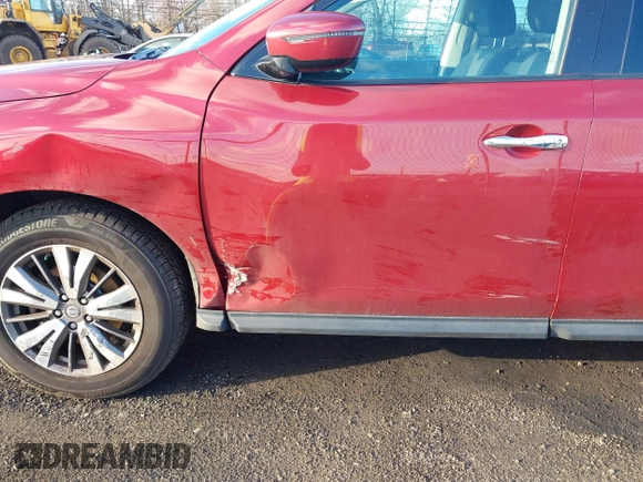 2017 Nissan Pathfinder SL with VIN 5N1DR2MM1HC695630, listed as a IAAI auction lot 41853343 with 91,791 mi miles. Bid and sale history available at carsss.com. Image 6.