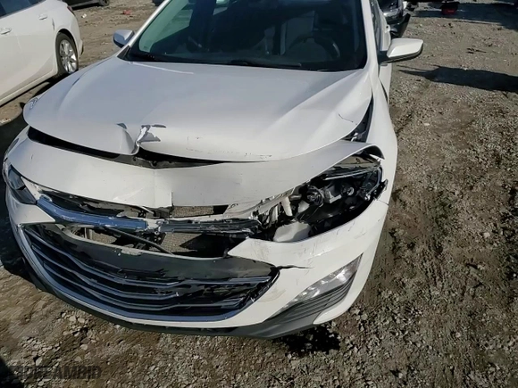 2020 Chevrolet Malibu LT with VIN 1G1ZD5ST3LF067119, listed as a Copart auction lot 46430095 with 121,699 mi miles and Salvage Title. Bid and sale history available at carsss.com. Image 11.