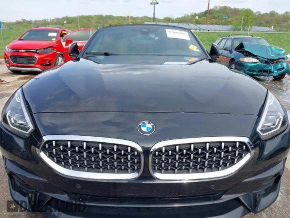 2020 BMW Z4 sDrive30i с VIN WBAHF3C06LWW54465, выставлен на аукционе IAAI как лот 42086908 с пробегом 22 494 миль миль и . История ставок и продаж доступна на DreamBid. Изображение 12.