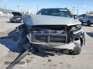 2024 Volvo XC40 Plus with VIN YV4EH3HL4R2232839, listed as a Copart auction lot 50627475 with 29,439 mi miles and Salvage title. Bid and sale history available at DreamBid. Image 5.