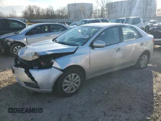 2010 Kia Forte LX with VIN KNAFT4A25A5237934, listed as a Copart auction lot 82294894 with 181,791 mi miles and Non Repairable. Bid and sale history available at carsss.com. Image 1.