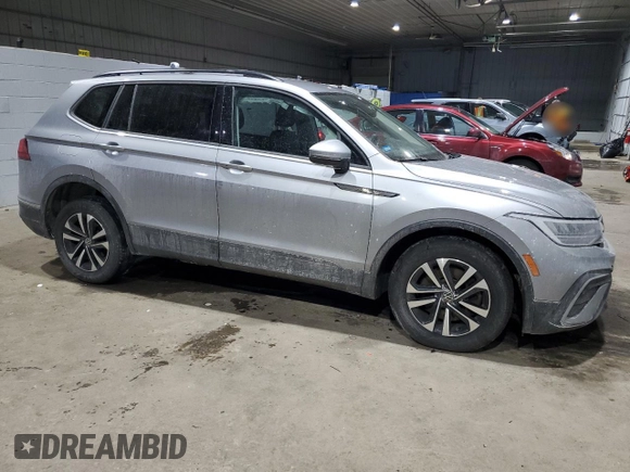 2022 Volkswagen Tiguan S with VIN 3VV0B7AX8NM053713, listed as a Copart auction lot 43020435 with 148,530 mi miles and Salvage title. Bid and sale history available at DreamBid. Image 4.