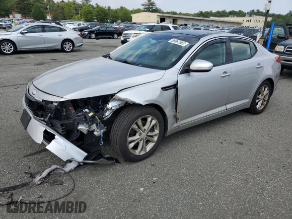 2013 Kia Optima EX z VIN 5XXGN4A79DG217554, wystawiony jako Copart lot #59667065 z przebiegiem 102 482 mil mil oraz Szkoda całkowita • Salvage title. Historia ofert i sprzedaży dostępna na DreamBid. Obrazek 1.