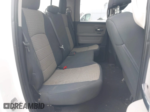 2012 Ram 1500 Big Horn z VIN 1C6RD6GT0CS323124, wystawiony jako IAAI lot #41486027 z przebiegiem 107 784 mil mil oraz . Historia ofert i sprzedaży dostępna na DreamBid. Obrazek 8.