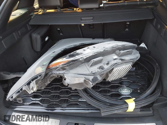 2022 Land Rover Range Rover Velar R-Dynamic S with VIN SALYT2EX3NA343696, listed as a IAAI auction lot 41280797 with 27,817 mi miles and . Bid and sale history available at DreamBid. Image 12.