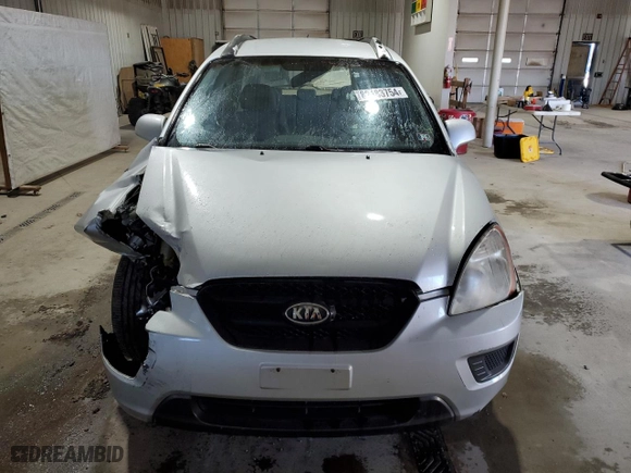 2007 Kia Rondo EX with VIN KNAFG526677101045, listed as a Copart auction lot 82483754 with 152,572 mi miles and Salvage Title. Bid and sale history available at carsss.com. Image 5.