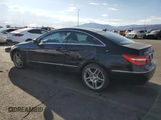 2012 Mercedes-Benz E 350 with VIN WDDKJ5KB3CF134591, listed as a Copart auction lot 61062015 with 100,145 mi miles and Salvage title. Bid and sale history available at DreamBid. Image 2.
