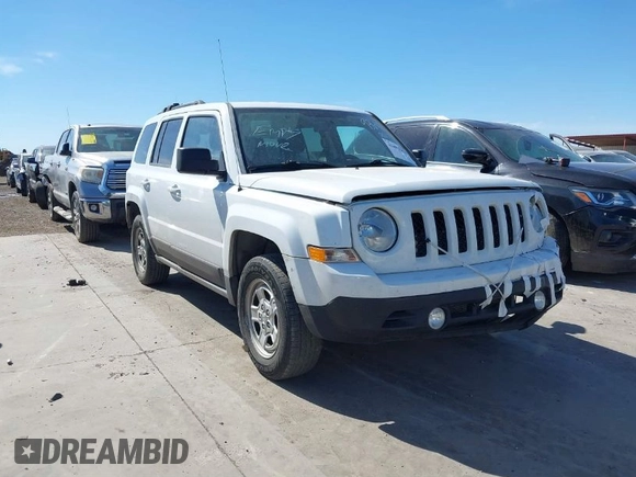 2015 Jeep Patriot High Altitude with VIN 1C4NJRAB4FD393641, listed as a IAAI auction lot 41814354 with 119,816 mi miles. Bid and sale history available at carsss.com. Image 1.