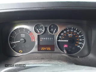 2007 Hummer H3 SUV with VIN 5GTDN13E878109598, listed as a IAAI auction lot 42123800 with 204,726 mi miles and . Bid and sale history available at DreamBid. Image 7.