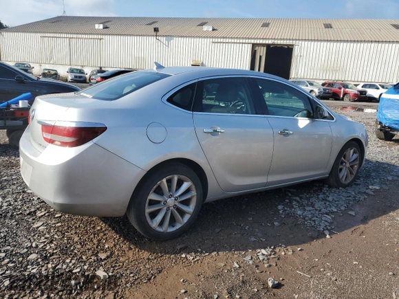 2012 Buick Verano z VIN 1G4PP5SK4C4174927, wystawiony jako Copart lot #63293075 z przebiegiem 221 985 mil mil oraz Szkoda całkowita • Salvage title. Historia ofert i sprzedaży dostępna na DreamBid. Obrazek 3.