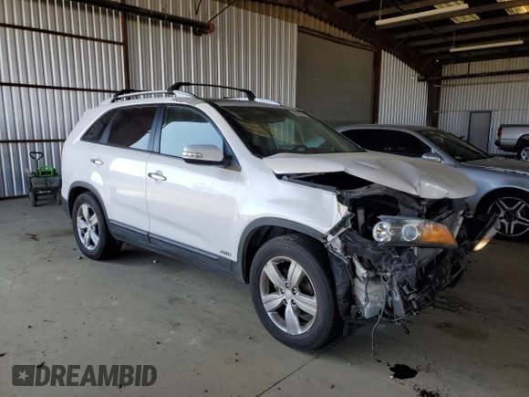 2013 Kia Sorento EX with VIN 5XYKUDA27DG374772, listed as a Copart auction lot 83861194 with 172,677 mi miles and Salvage Title. Bid and sale history available at carsss.com. Image 4.