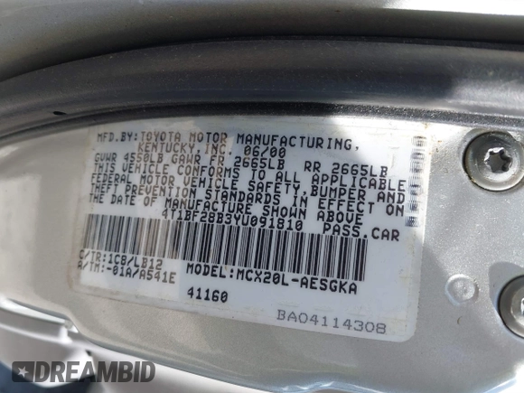 2000 Toyota Avalon XL with VIN 4T1BF28B3YU091810, listed as a IAAI auction lot 41666963 with 130,835 mi miles and . Bid and sale history available at DreamBid. Image 9.