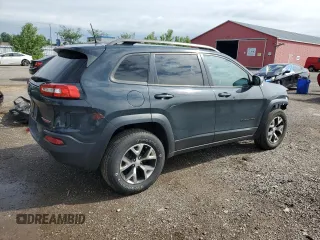 2018 Jeep Cherokee Trailhawk с VIN 1C4PJMBBXJD592860, выставлен на аукционе Copart как лот 60865145 с пробегом 124 130 миль миль и Чистый • Clean title. История ставок и продаж доступна на DreamBid. Изображение 3.
