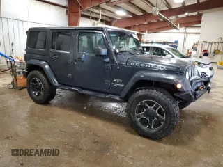 2017 Jeep Wrangler Unlimited Sahara z VIN 1C4BJWEG9HL698729, wystawiony jako Copart lot #55981555 z przebiegiem 117 556 mil mil oraz Czysty tytuł • Clean title. Historia ofert i sprzedaży dostępna na DreamBid. Obrazek 4.