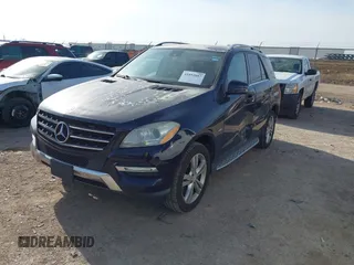 2012 Mercedes-Benz M ML 350 with VIN 4JGDA5HB9CA056210, listed as a IAAI auction lot 41892887 with 178,836 mi miles. Bid and sale history available at carsss.com. Image 17.