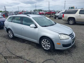 2009 Volkswagen Jetta SE с VIN 3VWPM71K89M342458, выставлен на аукционе IAAI как лот 42269467 с пробегом 186 065 миль миль и . История ставок и продаж доступна на DreamBid. Изображение 1.