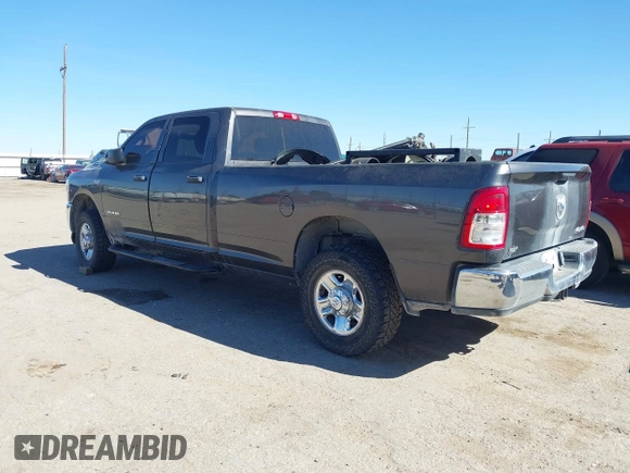 2019 Ram 2500 Tradesman with VIN 3C6UR5HJ5KG568168, listed as a IAAI auction lot 41467083 with 139,763 mi miles and . Bid and sale history available at DreamBid. Image 3.