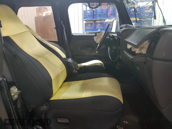 2001 Jeep Wrangler Sport with VIN 1J4FA49S01P352257, listed as a Copart auction lot 47084425 with 114,414 mi miles and Salvage Title. Bid and sale history available at carsss.com. Image 11.