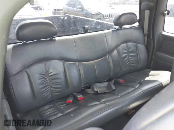 2002 Chevrolet Silverado 1500 LS with VIN 1GCEK19T22Z249188, listed as a IAAI auction lot 42244002 with 209,902 mi miles and . Bid and sale history available at DreamBid. Image 8.