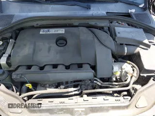 2010 Volvo XC60 3.0T with VIN YV4992DZ4A2029943, listed as a IAAI auction lot 42443995 with 197,979 mi miles and . Bid and sale history available at DreamBid. Image 10.