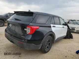 2022 Ford Police Interceptor Utility z VIN 1FM5K8AB1NGC24306, wystawiony jako Copart lot #54846355 z przebiegiem Nie podano mil oraz Szkody całkowita. Historia ofert i sprzedaży dostępna na DreamBid. Obrazek 3.