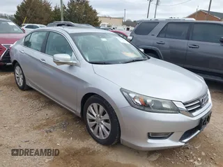 2013 Honda Accord Sdn EX-L with VIN 1HGCR2F8XDA031768, listed as a IAAI auction lot 41541297 with 134,332 mi miles. Bid and sale history available at carsss.com. Image 1.