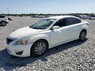 2014 Nissan Altima S with VIN 1N4AL3APXEN345576, listed as a Copart auction lot 52967765 with 171,901 mi miles and Salvage Title. Bid and sale history available at DreamBid. Image 1.