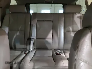 2007 Chevrolet Tahoe LT z VIN 1GNEK130X7R127210, wystawiony jako Copart lot #42973325 z przebiegiem 228 650 mil mil oraz Szkoda całkowita • Salvage title. Historia ofert i sprzedaży dostępna na DreamBid. Obrazek 10.