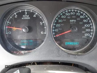 2008 Chevrolet Suburban LTZ with VIN 1GNFK16338R155782, listed as a IAAI auction lot 42801547 with 228,491 mi miles and . Bid and sale history available at DreamBid. Image 7.