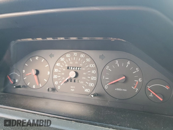 1994 Volvo 900 Action with VIN YV1JS831XR1164147, listed as a Copart auction lot 70037624 with 194,245 mi miles and Salvage title. Bid and sale history available at DreamBid. Image 9.