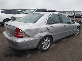 2002 Mercedes-Benz C 230/260/280/320 with VIN WDBRF61J42F252428, listed as a IAAI auction lot 41545680 with Not provided miles and . Bid and sale history available at DreamBid. Image 4.