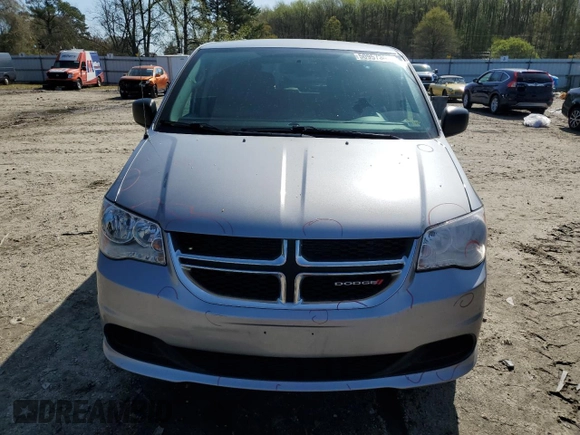 2018 Dodge Grand Caravan SE Plus with VIN 2C4RDGBG0JR136750, listed as a Copart auction lot 50957305 with 106,996 mi miles and Salvage Title. Bid and sale history available at DreamBid. Image 5.