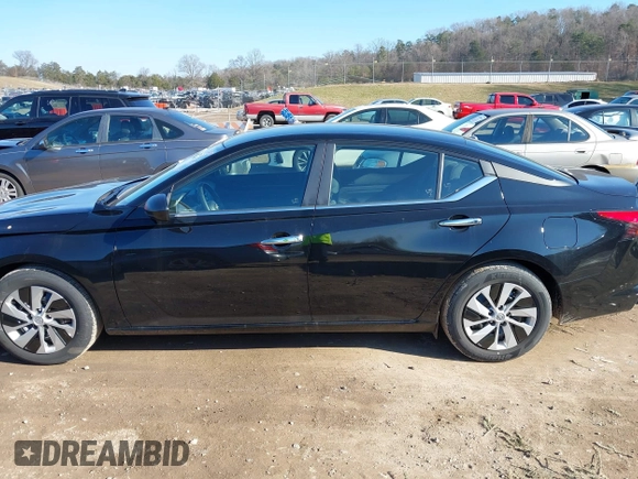 2024 Nissan Altima 2.5 S with VIN 1N4BL4BV4RN378702, listed as a IAAI auction lot 41342505 with 12,765 mi miles. Bid and sale history available at carsss.com. Image 14.