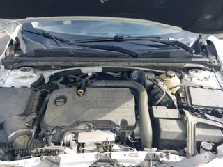 2020 Chevrolet Malibu LT with VIN 1G1ZD5ST2LF106301, listed as a IAAI auction lot 41961376 with 95,138 mi miles and . Bid and sale history available at DreamBid. Image 10.