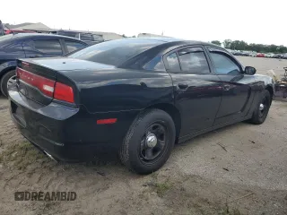 2012 Dodge Charger Police with VIN 2C3CDXAT7CH288137, listed as a Copart auction lot 63271415 with 272,393 mi miles and Clean title. Bid and sale history available at DreamBid. Image 3.