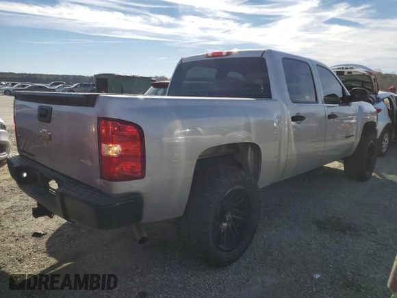 2007 Chevrolet Silverado 1500 LT w/1LT with VIN 2GCEK13CX71511001, listed as a Copart auction lot 82310464 with 159,988 mi miles and Salvage Title. Bid and sale history available at carsss.com. Image 3.