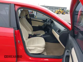2012 Volkswagen Jetta SE with VIN 3VWDP7AJ9CM382346, listed as a IAAI auction lot 42496101 with 133,281 mi miles and . Bid and sale history available at DreamBid. Image 5.