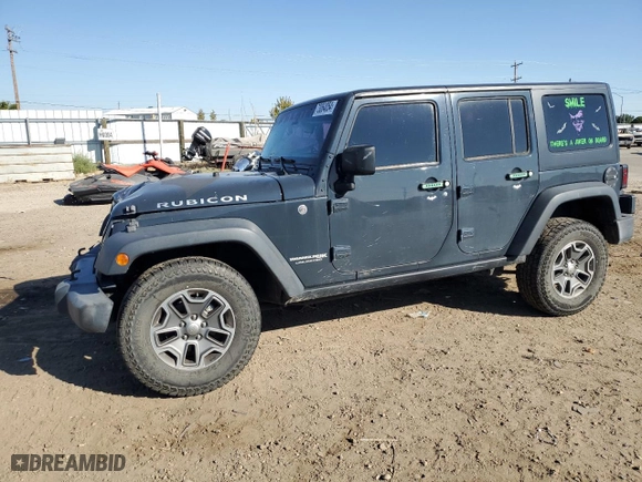 2018 Jeep Wrangler JK Unlimited Rubicon with VIN 1C4BJWFG9JL840582, listed as a Copart auction lot 73064054 with 47,590 mi miles and Salvage Title. Bid and sale history available at carsss.com. Image 1.
