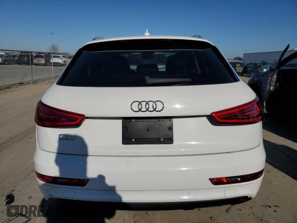 2015 Audi Q3 Premium Plus with VIN WA1BFCFSXFR009708, listed as a Copart auction lot 88982135 with 146,063 mi miles and Clean title. Bid and sale history available at DreamBid. Image 6.
