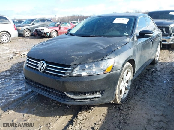 2012 Volkswagen Passat SE w/Sunroof with VIN 1VWBP7A31CC077742, listed as a IAAI auction lot 41489979 with 152,508 mi miles. Bid and sale history available at carsss.com. Image 2.