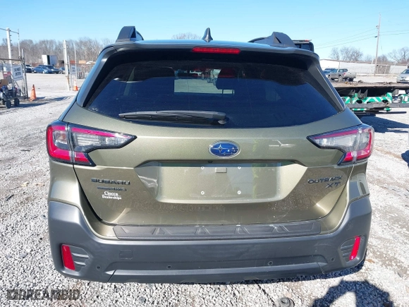 2022 Subaru Outback Onyx Edition XT with VIN 4S4BTGLDXN3185618, listed as a IAAI auction lot 41389710 with 11,699 mi miles. Bid and sale history available at carsss.com. Image 16.