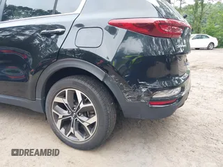 2020 Kia Sportage EX with VIN KNDPN3AC3L7658403, listed as a IAAI auction lot 42485473 with 38,601 mi miles and . Bid and sale history available at DreamBid. Image 6.