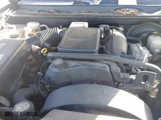 2002 GMC Envoy SLT with VIN 1GKDS13SX22440026, listed as a IAAI auction lot 41716249 with 179,141 mi miles. Bid and sale history available at carsss.com. Image 10.